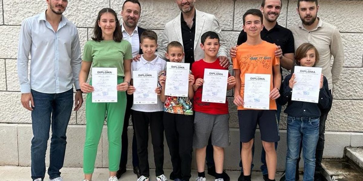 352219443_952208105829409_4375755242191000190_n